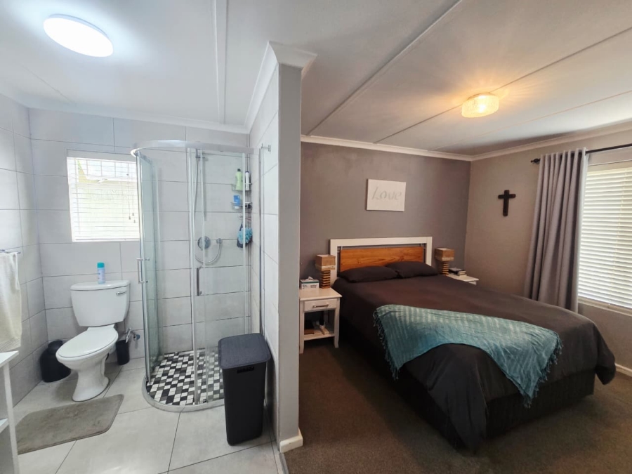 4 Bedroom Property for Sale in George East Western Cape